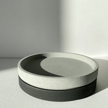 Load image into Gallery viewer, Artifact Home www.artifacthome.ca  Black and grey round concrete tray minimalist home decor
