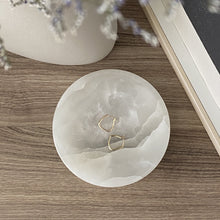 Load image into Gallery viewer, ARTIFACT Home | Vancouver, Canada. White Onyx Stone Jewelry Dish. White Onyx Stone Trinket Dish. White Onyx Stone Soap Dish.  www.artifacthome.ca @artifacthome_
